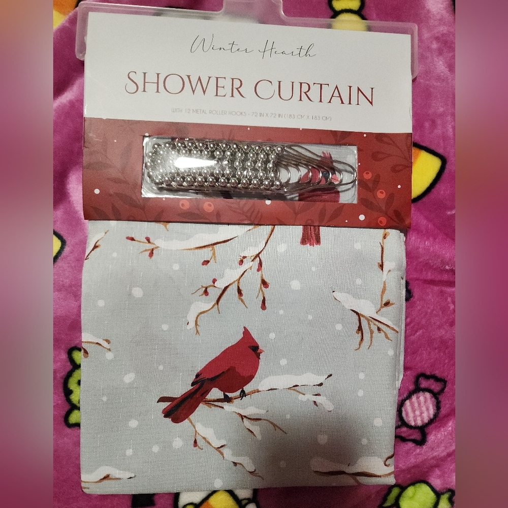 NWT Beautiful CARDNIAL BIRD WITH SNOW / SHOWER HOOKS